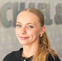 Skye Aves - Sales Negotiator